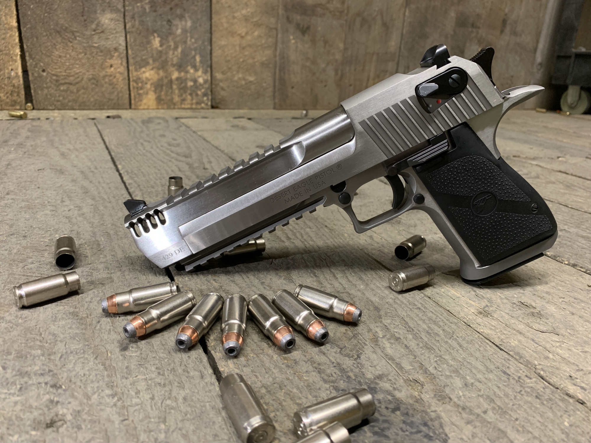 desert-eagle-mark-xix-429-de.jpg