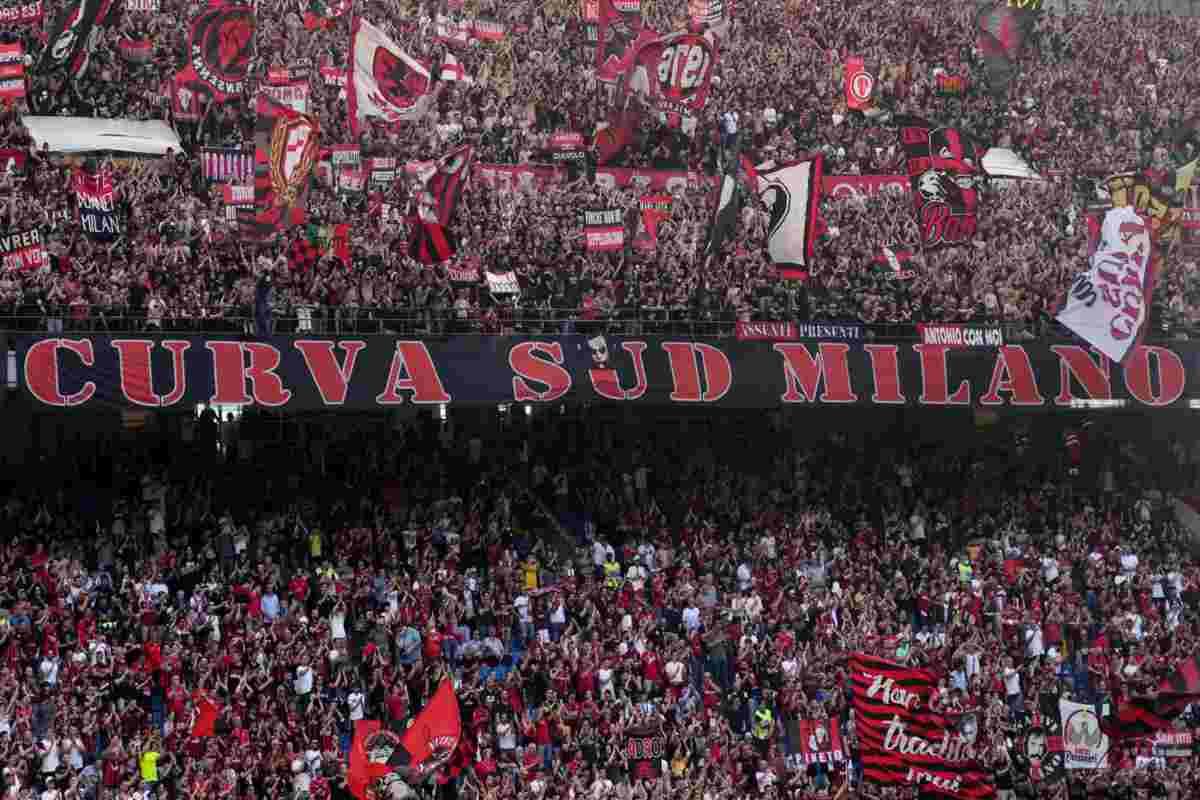 lo-striscione-della-curva-sud-1.jpeg