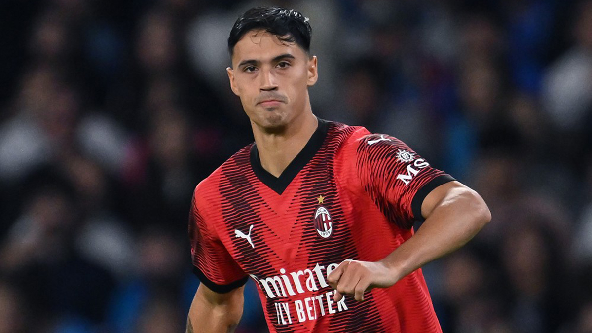 Reijnders-Napoli-Milan-1.jpg
